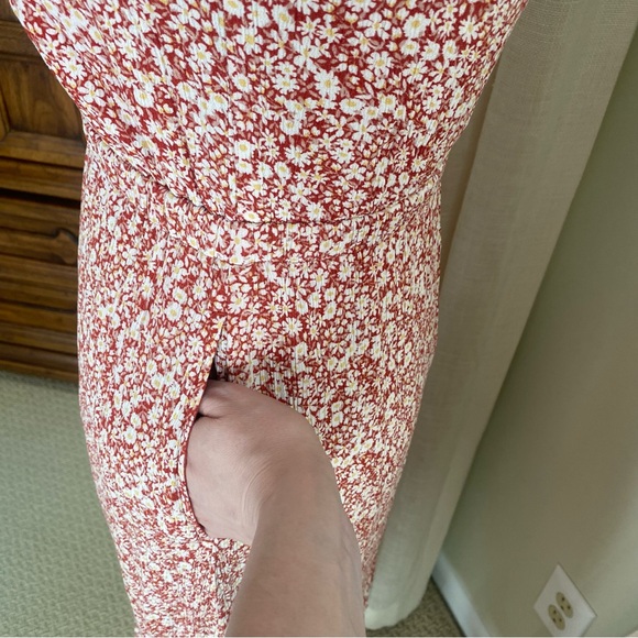 Abercrombie and Fitch - Easy Waist Tiered Midi Dress, small - Picture 6 of 7